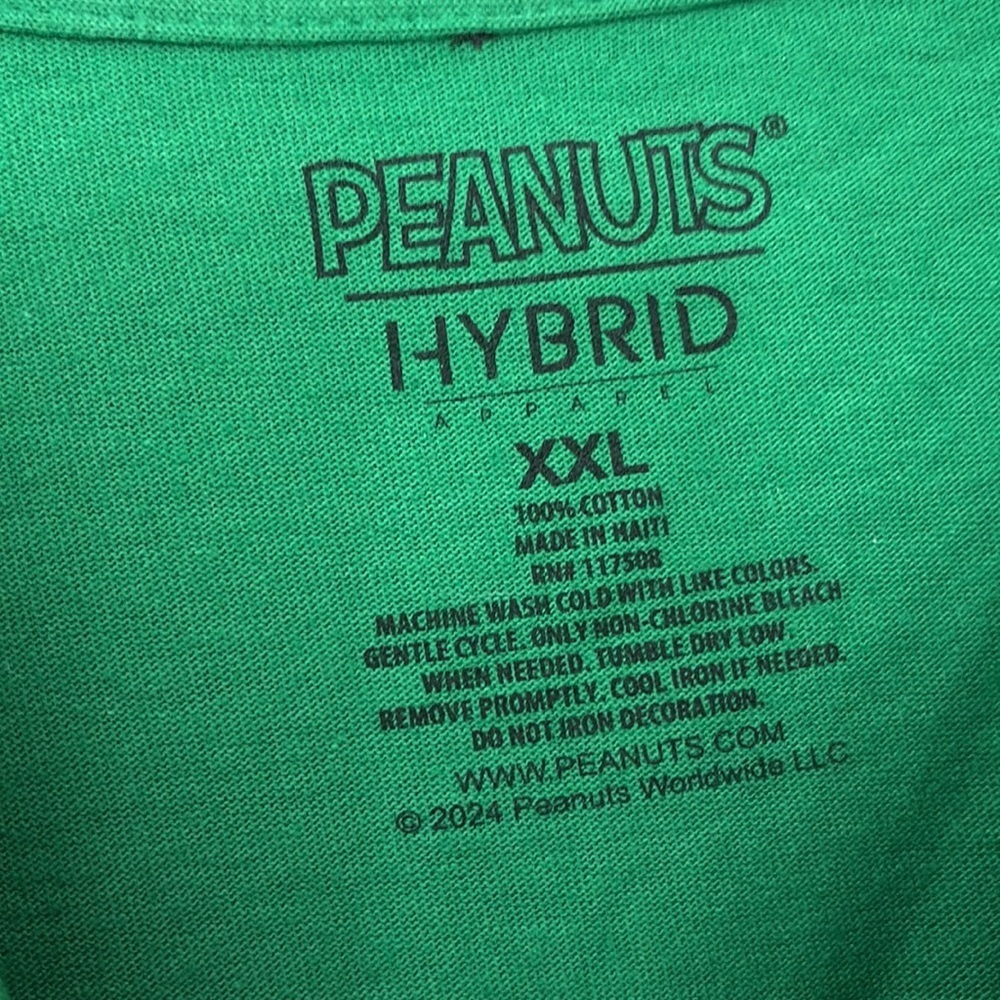 Peanuts Christmas Plus Size Unisex T-shirt Green XXL Charlie Brown Snoopy - Picture 3 of 4